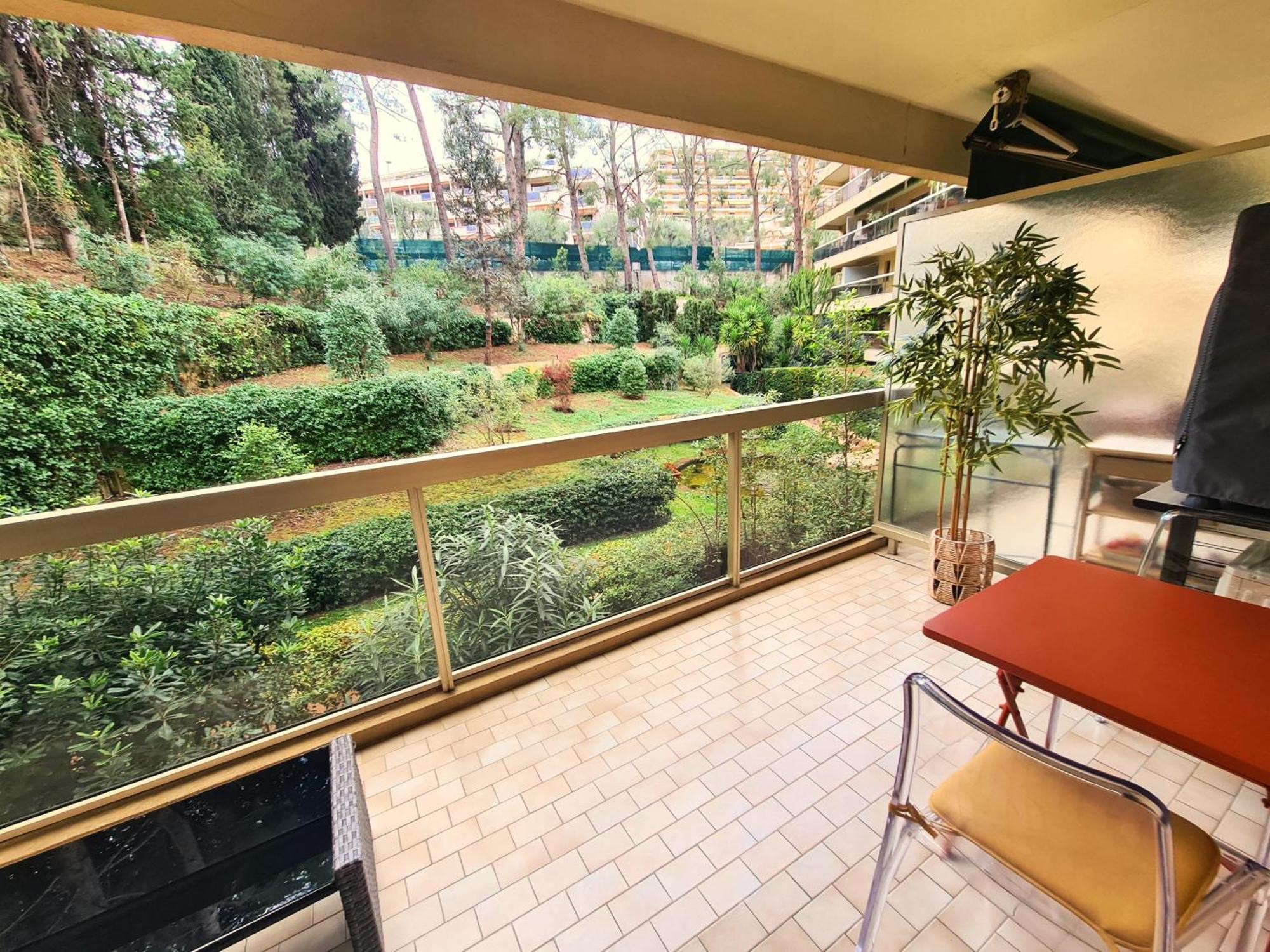 Studio Grande Terrasse A 5 Min De La Mer Nice Ngoại thất bức ảnh