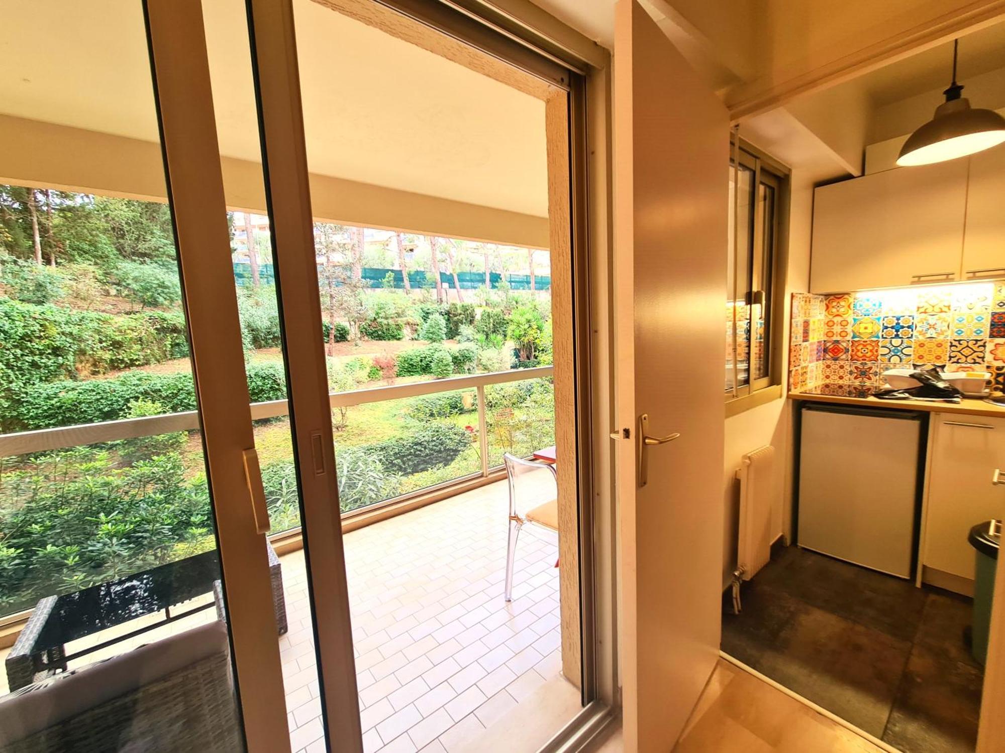 Studio Grande Terrasse A 5 Min De La Mer Nice Ngoại thất bức ảnh